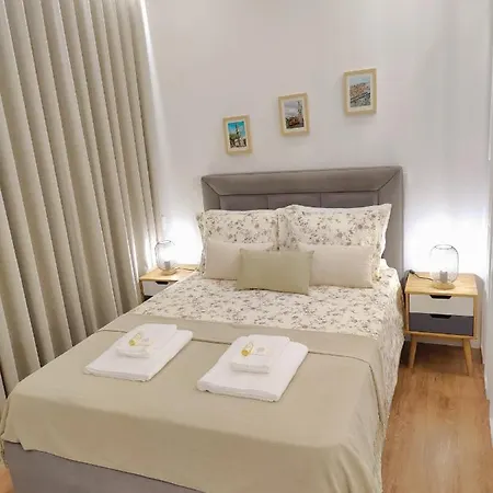 A Window To - Premium Downtown