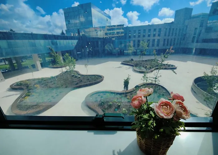 A Window To - Premium Downtown شقة بورتو